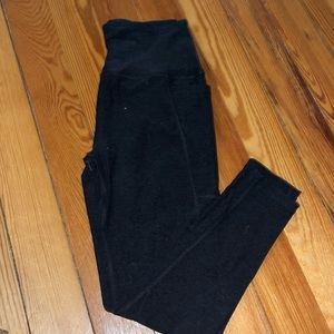 Beyond yoga leggings with pockets
